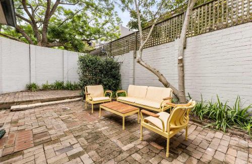 Woollahra Apartment | 3BR Woollahra Family Stay with Parking