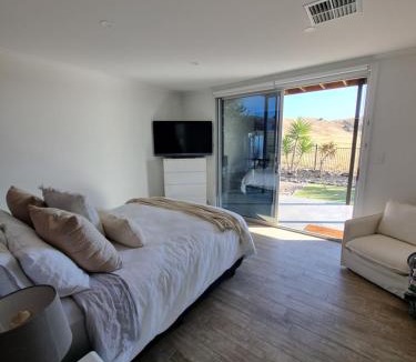 Normanville House | 3rd On Troon