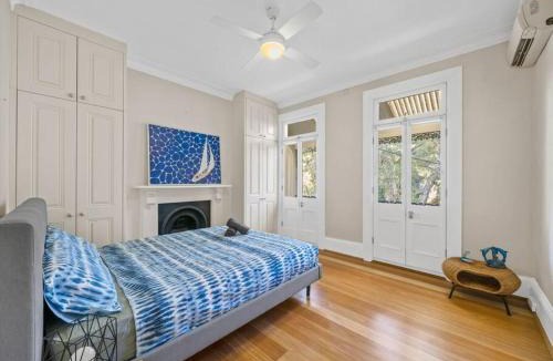 Ultimo House | 4BR House with Garage near ICC & Darling Harbour & CBD