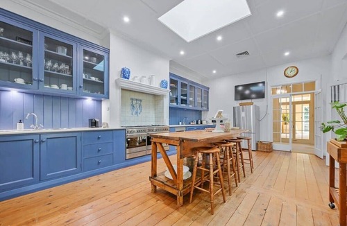 Emu Swamp House | 5 Bedroom Charming Homestead on Vineyard