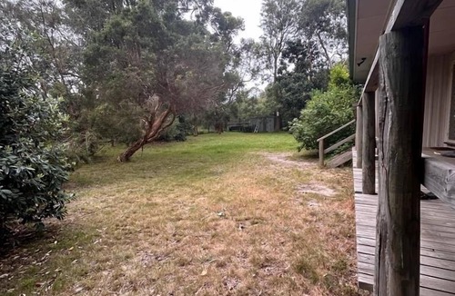 Merricks Beach House | 5 minute walk to Merricks Beach from comfortable beach shack