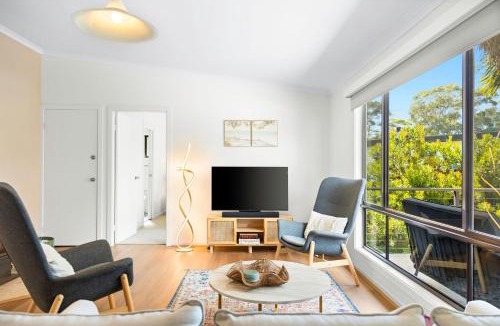Narooma House | 5 Ross Street , Narooma NSW 2546
