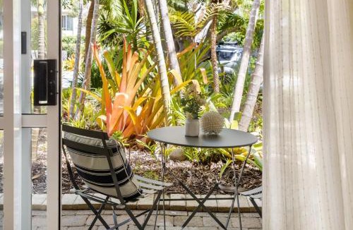Sunshine Beach Apartment | 5 Samarin Court Convenient and Comfortable
