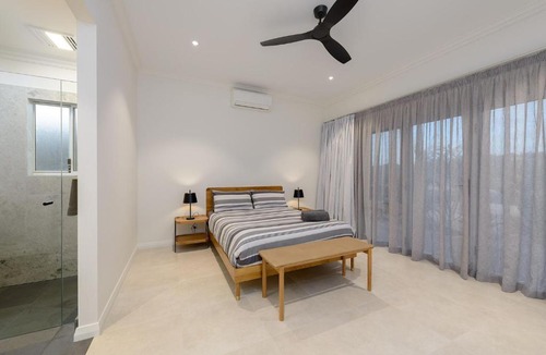 Exmouth House | 54 Madaffari Drive - Pool and Jetty