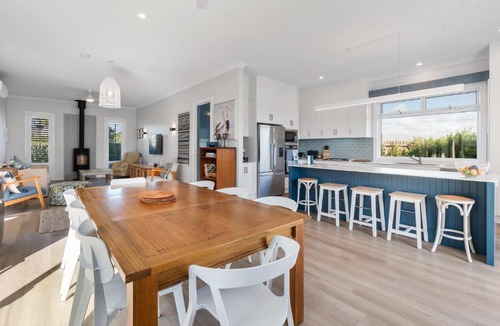 Goolwa South House | 6 Beach Rd Goolwa South - Linen Included
