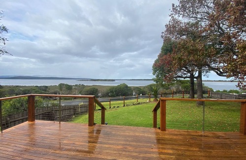 Mallacoota House | 6 Broome Street, Mallacoota