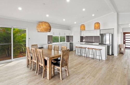 Exmouth House | 6 Kestrel Place - Newly listed Marina property