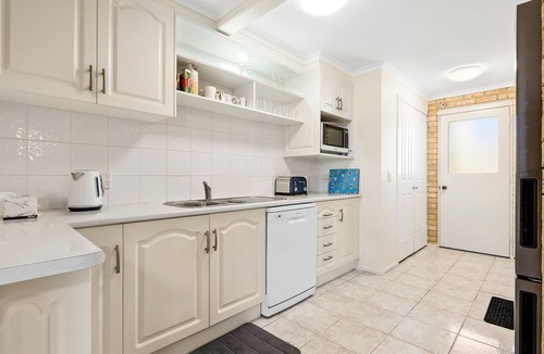 Dalmeny Apartment | 7/9 Mort Ave, Dalmeny