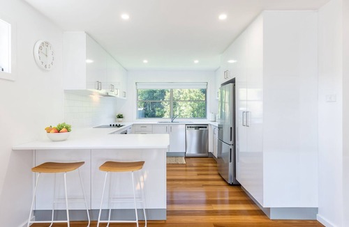Soldiers Point House | 7 Cromarty Road water views and boat parking available in the driveway