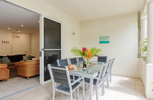 Port Douglas House | 7 Plantation House - Beachfront Location