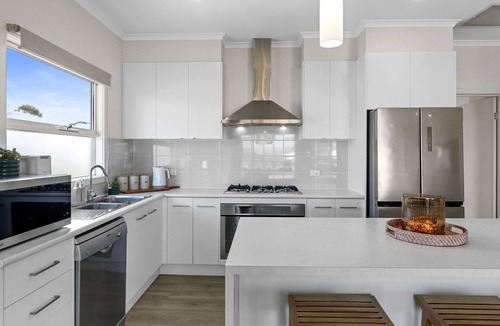 Normanville House | 7 Union Road, Normanville - Free WIFI