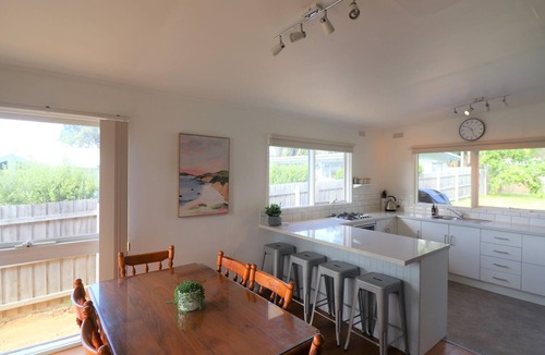 Mallacoota House | 9 Bastion Point Road