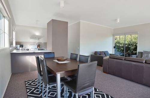 Port Fairy House | A 4 bedroom home in South Beach