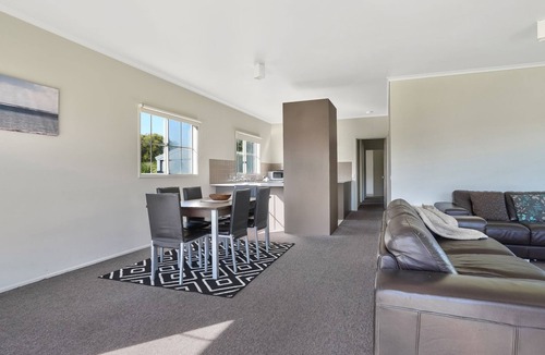 Port Fairy House | A 4 bedroom home in South Beach
