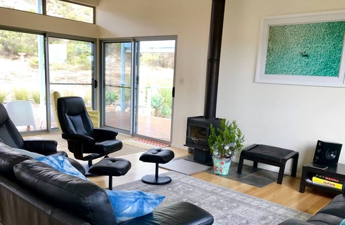 Emu Bay House | A Dune Escape - Nature meets the Sea
