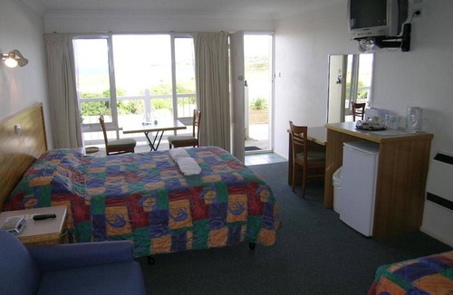 Apollo Bay Hotel | A Great Ocean View Motel