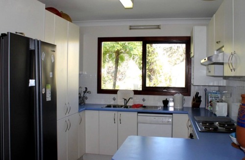 Hawks Nest House | A Holiday About the Beach and the Bush!