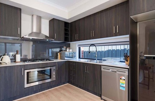 Clyde North House | A homely house in Clyde North