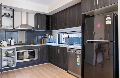 Clyde North House | A homely house in Clyde North