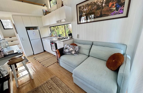 Kandos Cabin | A perfect Nature Stay in a gorgeous pet friendly tiny house