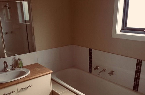Powlett River House | A quiet area that's an easy stroll to the beach, shops and restaurants