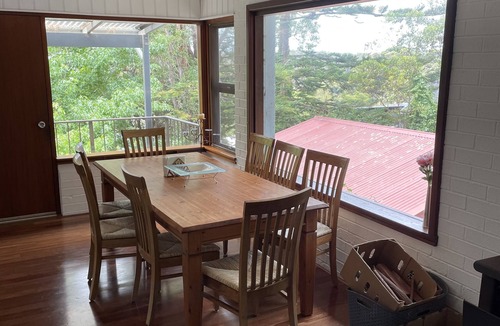 Denmark House | A quiet comfortable space in the trees close to all the attractions of Denmark