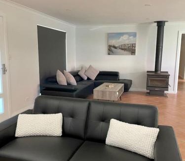 West Beach House | A Wave from It All Esperance
