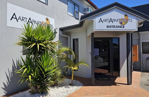 Port Lincoln Apartment | Aart Apartments Port Lincoln, Accommodation in the CBD, 100m from the beach.