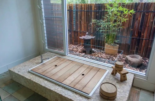 Margaret River House | Absolute Riverfront Japan Touches Walk 2 Main St