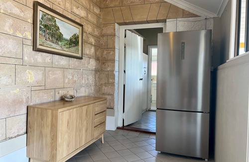 Ripon House | Absolute Waterfront 2 bedroom Holiday Home