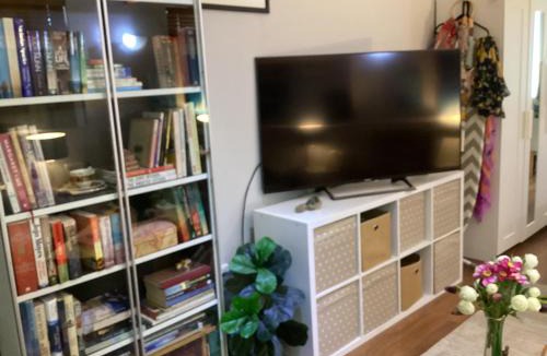 Warnbro Apartment | AC 1 Bed Studio Apartment 25+ Non Smokers
