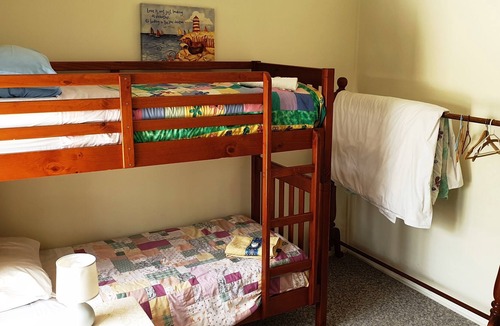 Yeppoon House | Accommodation at the theater