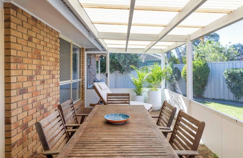 Yamba House | Admiral's Haven- Oceanstays- Pet Friendly with a Pool