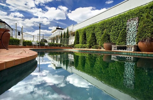 Geelong Hotel | Admiralty Inn