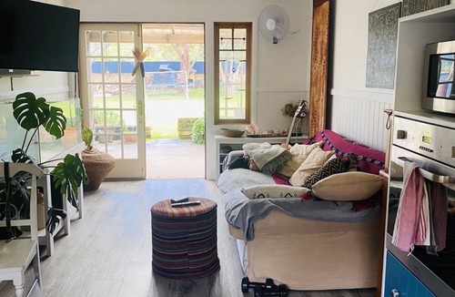 Sinclair Cottage | adorable 1 bedroom cottage surrounded by trees