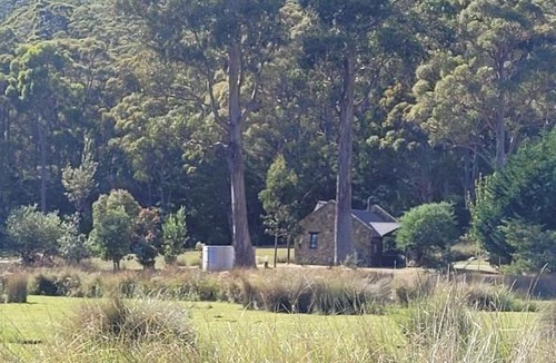 Adventure Bay Cabin | Adventure Bay Retreat Bruny Island