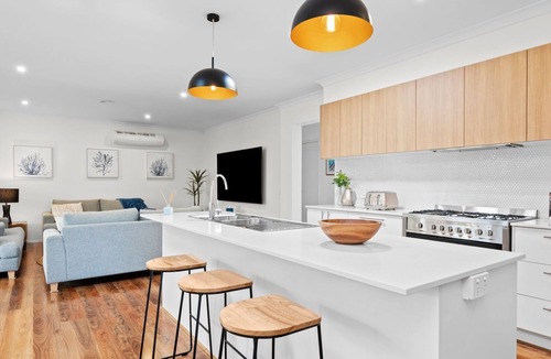 Torquay House | Aerial Beach House - Beach & Golf