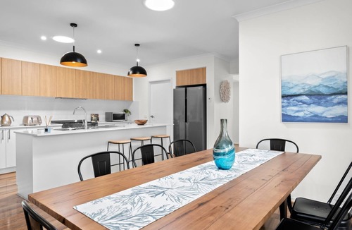 Torquay House | Aerial Beach House - Beach & Golf
