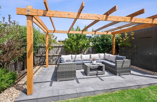 Torquay House | Aerial Beach House - Beach & Golf
