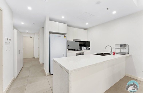 Mascot Apartment | Aircabin - Mascot - Comfy - Family-2 Beds Apt