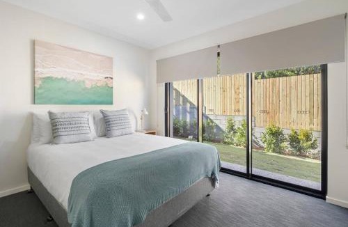 Airlie Beach House | Airlie Beach Delight Hop skip jump to everything