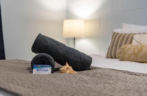 Airlie Beach Hotel | Airlie Sun & Sand Accommodation #5 KIDS STAY FREE