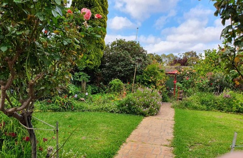 Cloverdale House | Airport HomeStay