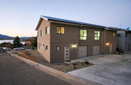 Jindabyne House | Alaska 8 Poley Cow Lane