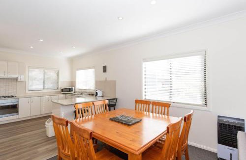Jindabyne House | Alaska 8 Poley Cow Lane