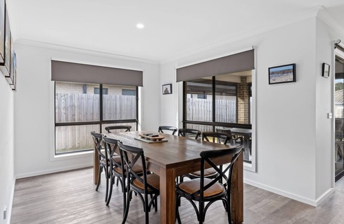 Inverloch House | Albatross Retreat - A Stylish New Modern Home