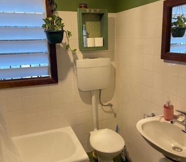 East Side Apartment | Alice's Granny Flat