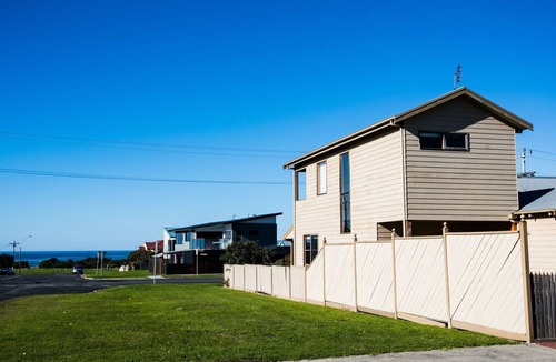 Apollo Bay House | All Seasons Beach House