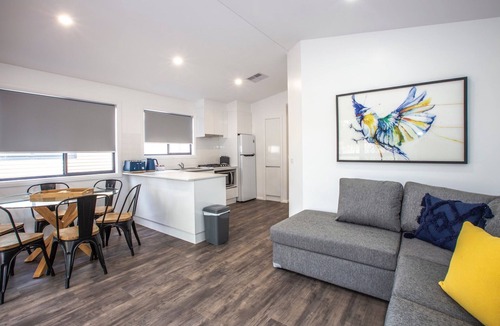 Mildura Cabin | All Seasons Holiday Park