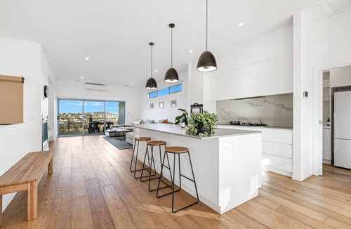 Torquay House | ALMA - sun filled stylish beach house